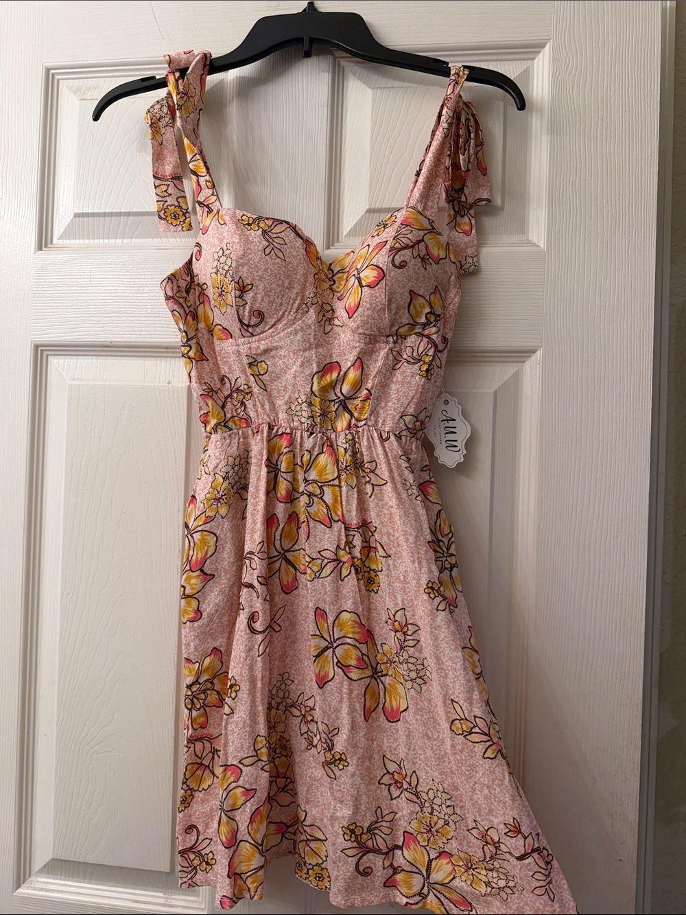 AUW Pink Floral Tie-Shoulder Sweetheart Mini Dress